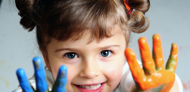 Use arts and crafts materials safely | Laval Families Magazine | Laval's Family Life Magazine