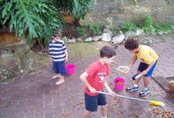 Outdoor chores ideas for kids