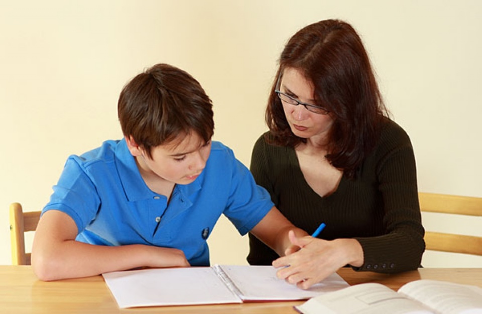 Crushing the Anxiety of the First Term Report Card and How to Develop a Plan of Action | Laval Families Magazine | Laval's Family Life Magazine