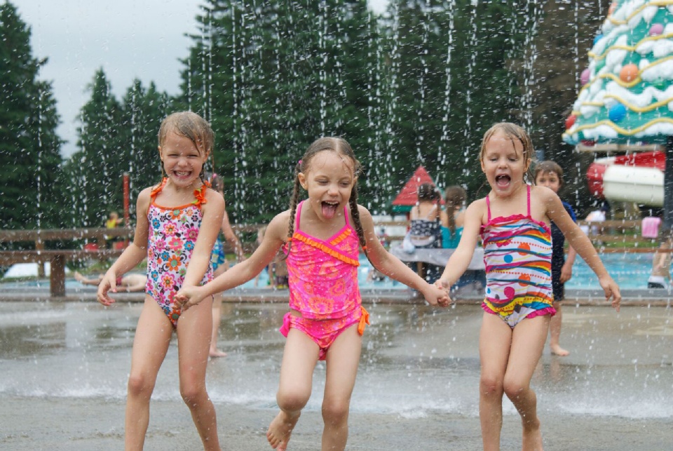 Create Lasting Memories and Beat the Heat at Old Saint Nicks Summer Adventureland | Laval Families Magazine | Laval's Family Life Magazine